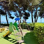 Beachside Cozy & Pool Apartamento
