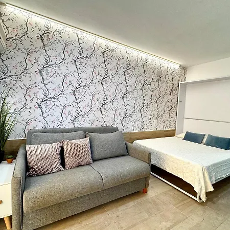 Beachside Cozy & Pool דירה *